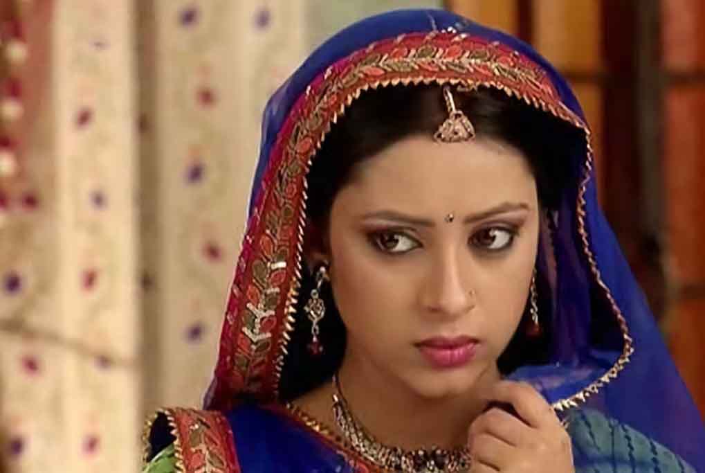 PRATYUSHA BANERJEE KİMDİR