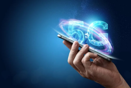 Apple’dan Sürpriz 5G Hamlesi! Pes Etmek Üzere mi?