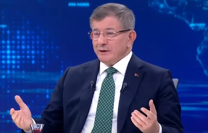 Ahmet Davutoğlu Nereli?