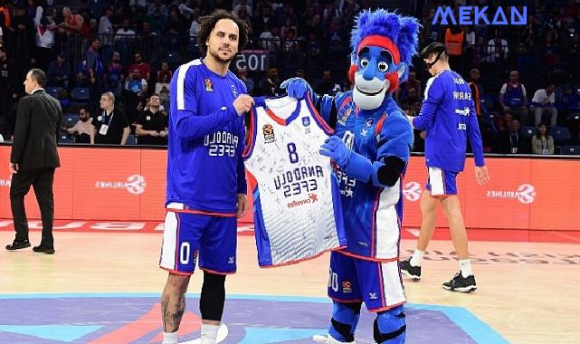 Anadolu Efes Spor Kulübü, 8 Mart Dünya Kadınlar Günü kapsamında Yanındayız Derneği iş birliğiyle önemli bir çalışmaya imza attı