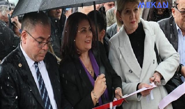 Aydın Büyükşehir Belediye Başkanı Özlem Çerçioğlu, Büyükşehir Belediyesi tarafından Aydın’a kazandırılan Evcil Hayvan Bakım ve Rehabilitasyon Merkezi’nin açılışını gerçekleştirdi
