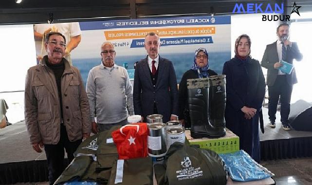 Başkan Büyükakın: Balıkçılara en büyük desteğimiz denizlerimizi temizlemek