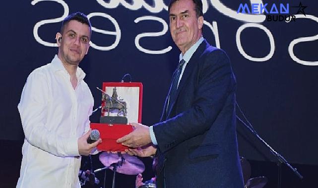 Bursa’nın yeni meydanında tanıtım etkinleri Bilal Sonses konseri ile devam etti