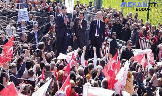 Türkiye’de İlk Olan ‘Dönüşüm Mahallesi’nde Ekrem İmamoğlu ile Halk Buluşması