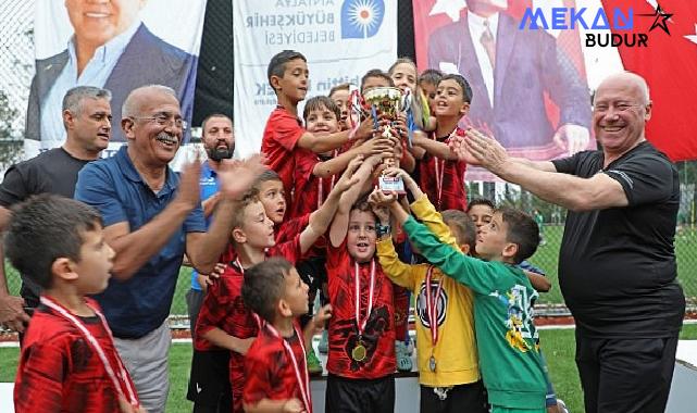 23 Nisan Futbol Turnuvası heyecan kattı