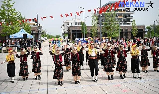 23 Nisan Ulusal Egemenlik ve Çocuk Bayramı, Kartepe’de coşkuyla kutlandı.