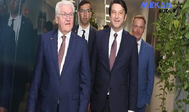 Almanya Cumhurbaşkanı Frank-Walter Steinmeier DHL Express Türkiye’nin İstanbul Havalimanı’ndaki operasyon merkezini ziyaret etti