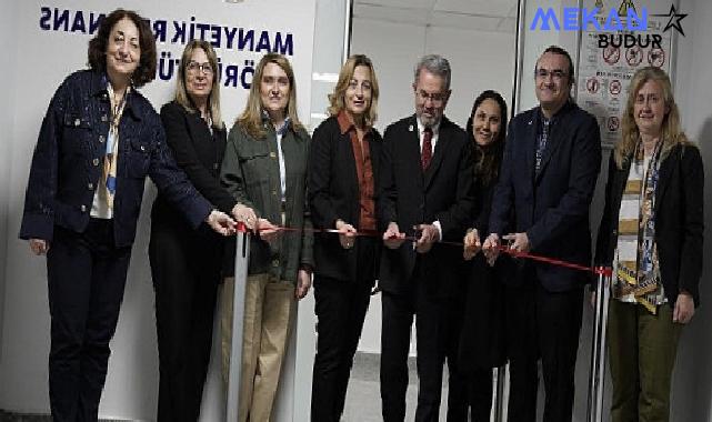 Ankara Üniversitesi Diş Hekimliği Fakültesi Hastanesinde, dünyada diş hekimliği fakültesi bünyesinde kurulan ilk MR ünitesi ile özel gereksinimli bireylere diş tedavisi hizmetinin verileceği sedasyon ünitesi açıldı