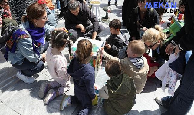 İstanbul Büyükşehir Belediyesi Şehir Tiyatroları’nın 38.’sini düzenlediği “Çocuk Şenliği,” ve atölyelerle başladı.