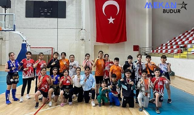 Avcılar Belediyesi Spor Kulübü Madalyaya Doymuyor