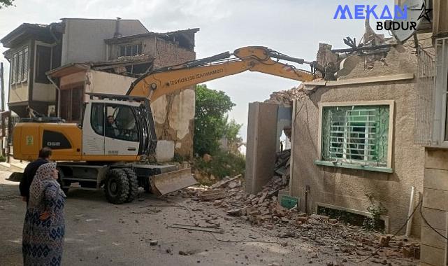 Başkan Aydın’dan metruk bina talimatı