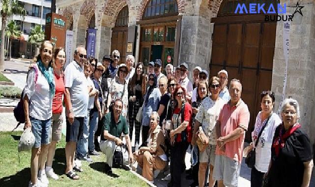 Çeşme Belediye Başkanı Lal Denizli çocuklarımızın ve gençlerimizin tarih bilincini geliştirmeyi hedefliyoruz” dedi