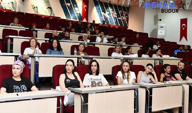 Çiğlili Sporseverler Sağlıklı Beslenme Seminerinde Buluştu