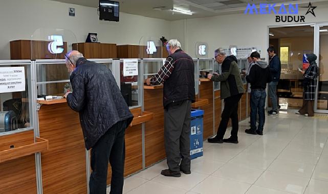 Emlak, Çevre Temizlik ve İlan Reklam Vergileri’nin ilk taksiti için ödemeler devam ediyor. İlk taksit ödemelerinde son gün ise 31 Mayıs Cuma