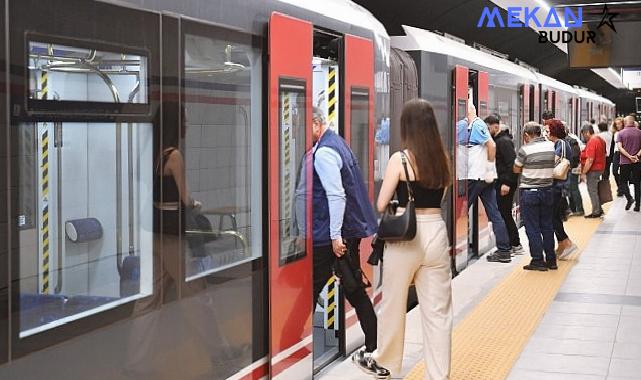 İzmir Metrosu 24 yaşında 1 milyar 400 milyon yolcu taşındı