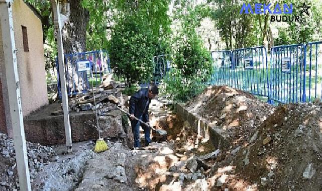 Kadıköy Belediyesi, Fenerbahçe Parkı’nda bulunan Osmanlı dönemine ait olduğu bilinen yaklaşık 600 yıllık Fener Köşkü Hamamı’nın restorasyonu için çalışmalara başladı