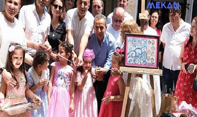 Kemer Belediye Başkan Yardımcısı Mehmet Derya Baytekin, Kemer Belediyesi Kültür Evi’nde açılan resim sergisini ziyaret etti