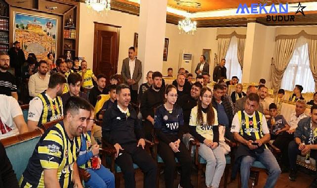 Nevşehir Belediye Başkanı Rasim Arı Fenerbahçe Beko’un, THY EuroLeague Final Four Maçını Gençlerle Birlikte izledi