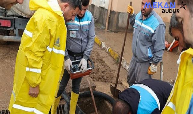 Nevşehir Belediyesi ekipleri, aşırı yağıştan etkilenen mahallelerde temizlik ve onarım çalışmalarını sürdürüyor