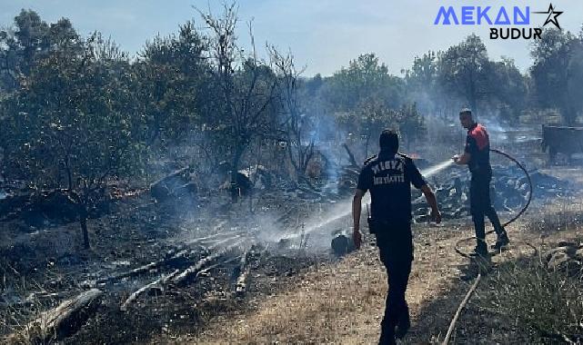 Aydın Büyükşehir Belediyesi İtfaiyesi, bugün öğle saatlerinde Efeler’in Umurlu Mahallesi’nde çıkan arazi yangınına kısa sürede müdahale ederek bir facianın önüne geçti