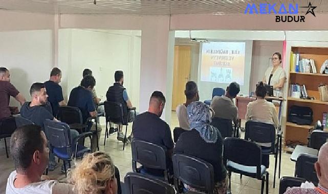 Burhaniye Belediyesi’nden Bağımlılıkla Mücadele Ailelere Destek Semineri