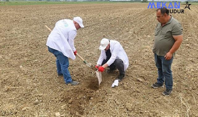 Büyükşehir’den çiftçilere ücretsiz toprak analizi