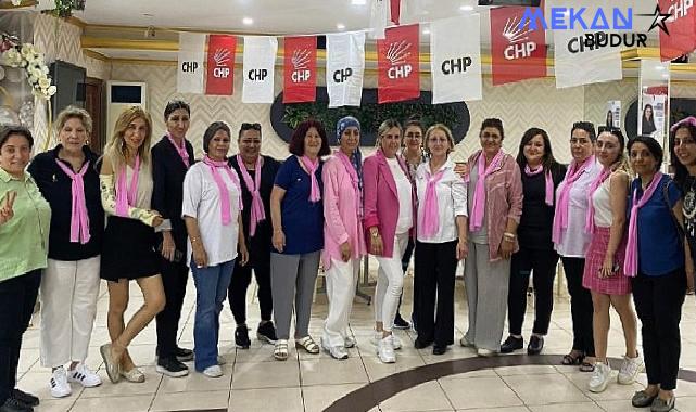 CHP Bağcılar Kadın Kollarında devir teslim töreni yapıldı