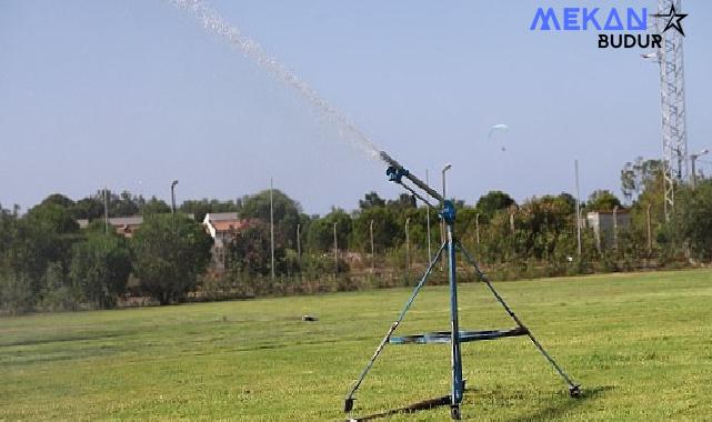 Antalya’nın yeşil alanlarına rulo çim desteği