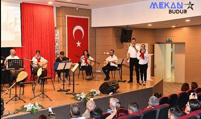 Çiğli Belediyesi Bağlama Kursiyerlerinden Eşsiz Konser