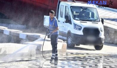 İzmir sokaklarında temizlik seferberliği