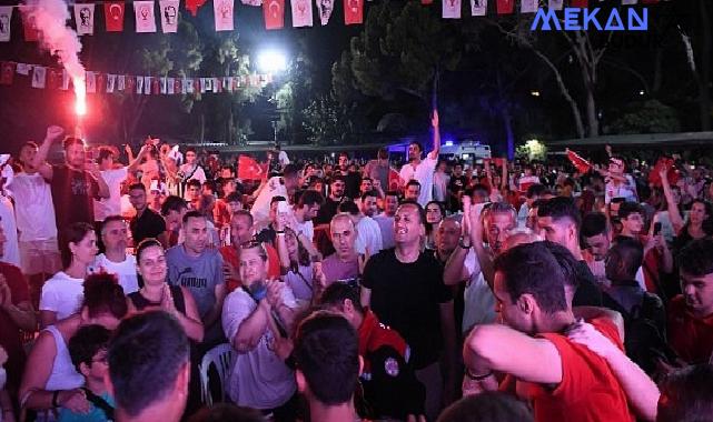 Milli heyecan Bornova’da bir başka yaşanıyor