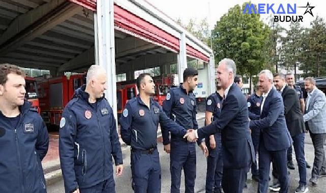 Başkan Alper Taban’dan İtfaiye Personeli Ve Huzur Evi Sakinlerine Ziyaret