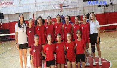 Bayraklı’da 9 Eylül voleybol turnuvası