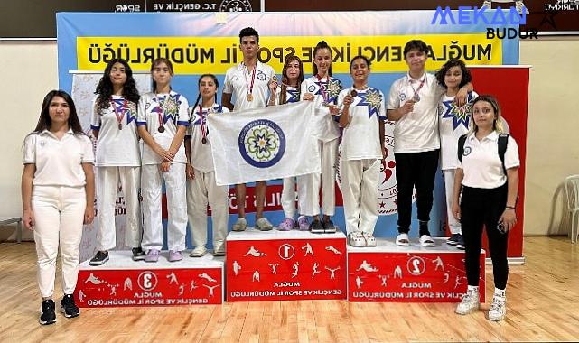 Büyükşehir Belediyesi Sporcularından Taekwondo Şampiyonaları’nda Büyük Başarı