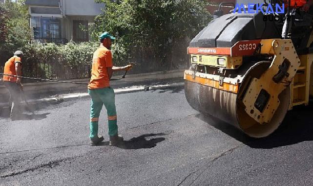 Çankaya Belediyesi, ilçede yer alan 123 mahallede asfalt onarım, yama ve tam kaplama çalışmalarını koordineli şekilde sürdürüyor.