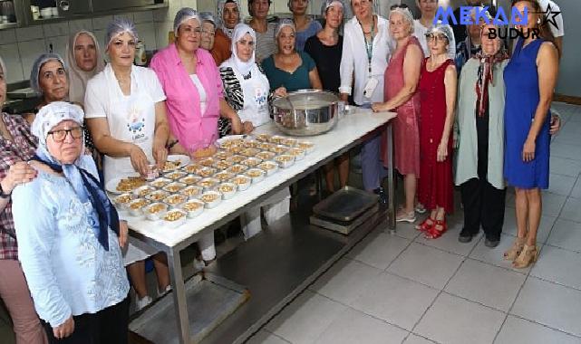 Çiğlili Kadınlar Aşure Atölyesinde Buluştu