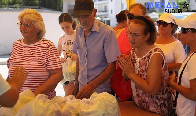 Didim Belediyesi tarafından yetiştirilen sebzeler vatandaşlara ücretsiz olarak dağıtıldı