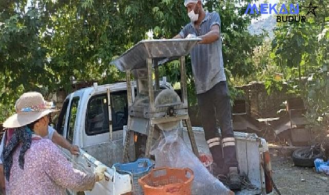 Efes Selçuk’ta Salça Zamanı