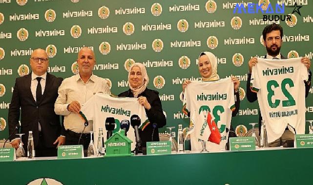 Eminevim Alanyaspor’un forma sırt sponsoru oldu