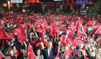 Gölcük Belediye Başkanı Ali Yıldırım Sezer, yayınladığı mesaj ile 29 Ekim Cumhuriyet Bayramı’nı kutladı.