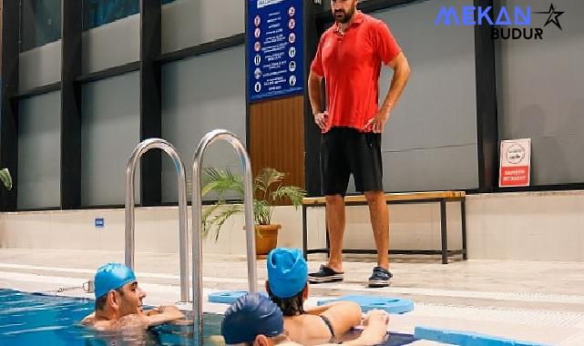 İzmir Büyükşehir Belediyesi üniversitelilerin barınma ücretlerine zam yapmadı