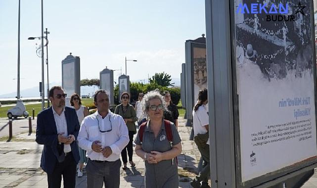 “İzmir’in Kurtuluş Bayramı” sergisinde gurur dolu anlar