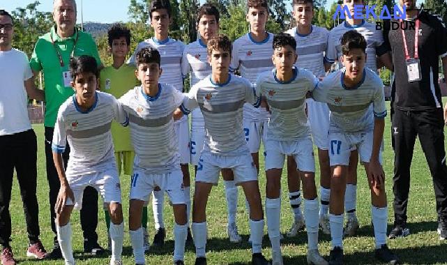 Kemer Belediye Spor evinde galip geldi