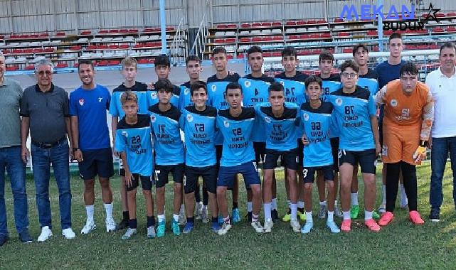 Kemer Belediyespor U16 takımı gol oldu yağdı