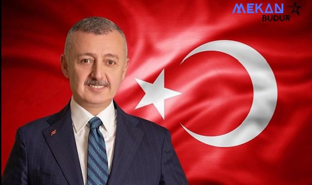 Kocaeli Büyükşehir Belediye Başkanı Doç. Dr. Tahir Büyükakın Cumhuriyetimizin 101.yaşını kutladı