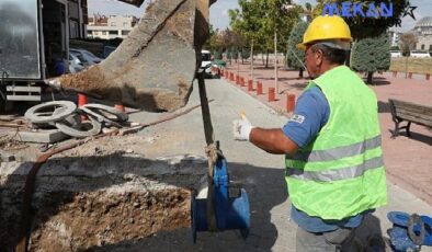 Konya Büyükşehir altyapı yenileme çalışmalarına devam ediyor