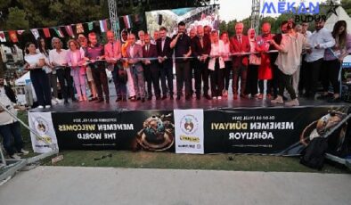 Menemen’in Uluslararası Festivaline Görkemli Açılış