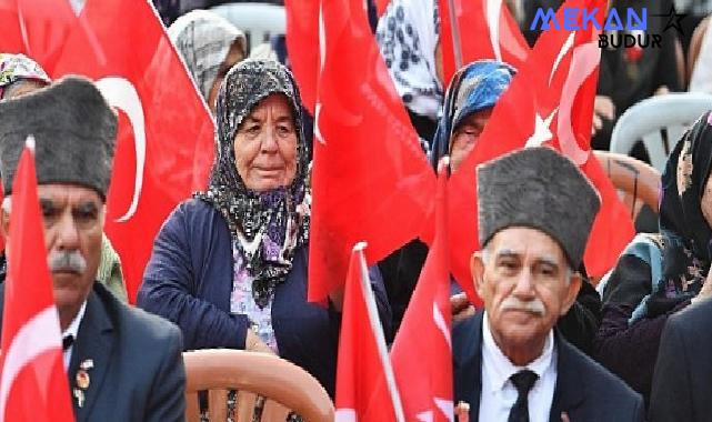 Ödemiş, Dikili ve Torbalı’da Cumhuriyet Bayramı coşkuyla kutlandı