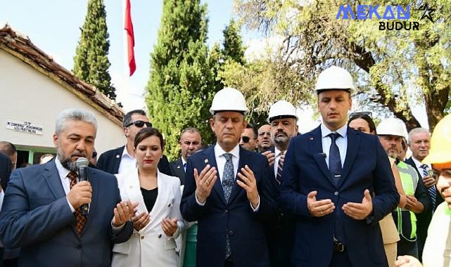 Özgür Özel’in Bornova mesaisi Cami açılışıyla başladı