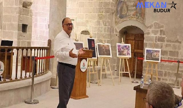 Profesyonel Turist Rehberi ve Yazar Serhan Güngör ile ‘Türkiye Tarihine Türkiye Sınırları Dışından Bakış’ adlı söyleşi Meryem Ana Kilisesi’nde yapıldı.